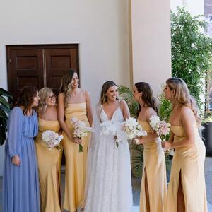 BRIDE TRIBE 🙌 Don't Zoe & her girls look incredible here?! 😍 It was an honour to be part of such a special day - one of pure radiance and love. Elegant and refined, we used hand-selected premium roses and orchids to ensure a flawless suite of bridal bouquets 💐 

Bride: @zoespan 
Florals: @thegroundsfloralsbysilva 
Photography: @tone_image

#TheGroundsFloralsBySilva