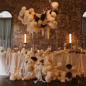 Lush layers & playful textures in Linseed house