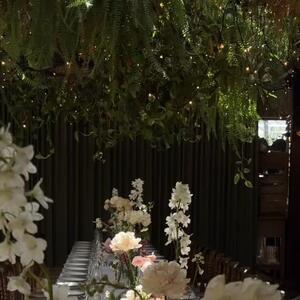 Florals make every moment feel a little more special!  Whether it’s an intimate celebration or something grand - beauty’s always in the details. Enquire within to bring your vision to life! ✨

-
-
#sydneyflorist #eventflorist #floraldesign #floralstyling #floralinspiration #floralarrangement #eventdecor #weddingflorist #partyflowers #floralartistry