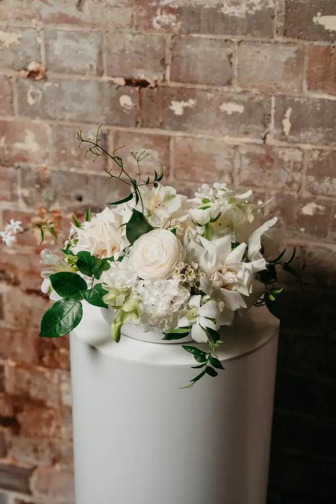 1. Low & Round Medium Arrangement thumbnail