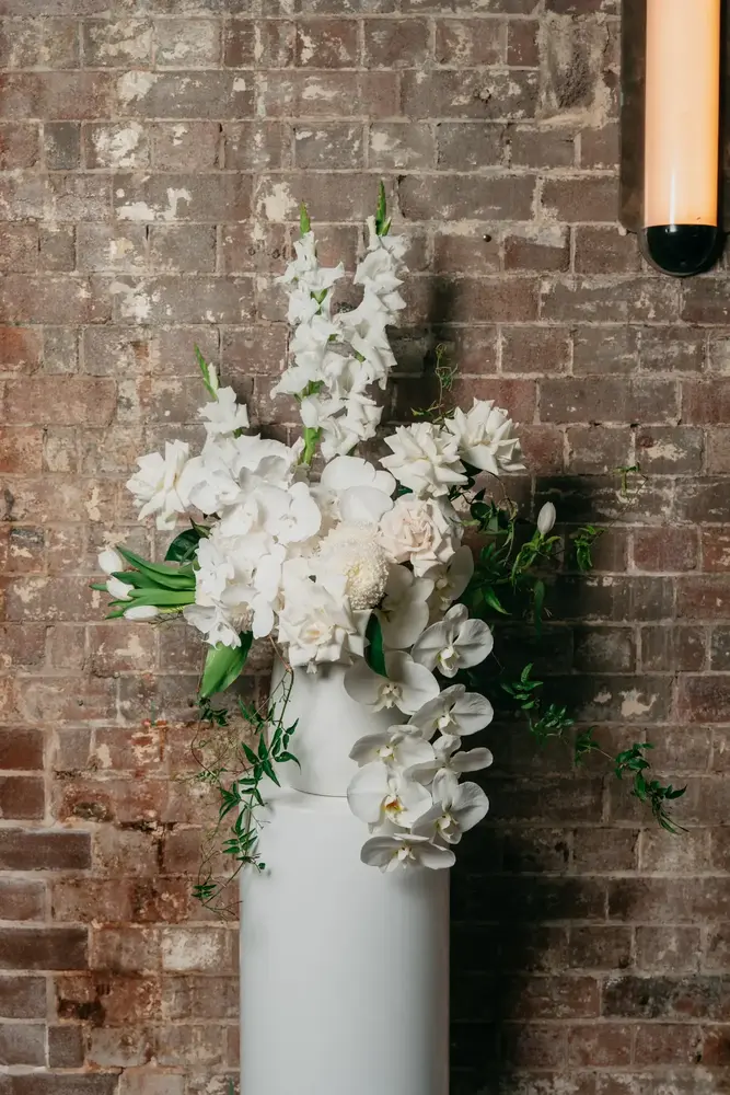 Large Feature Arrangement